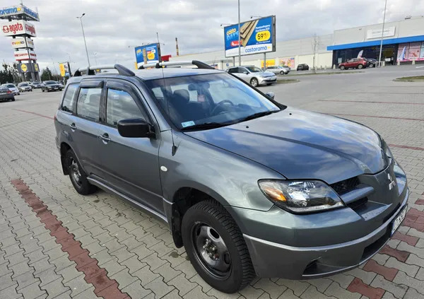 mitsubishi outlander kujawsko-pomorskie Mitsubishi Outlander cena 13000 przebieg: 150300, rok produkcji 2004 z Włocławek